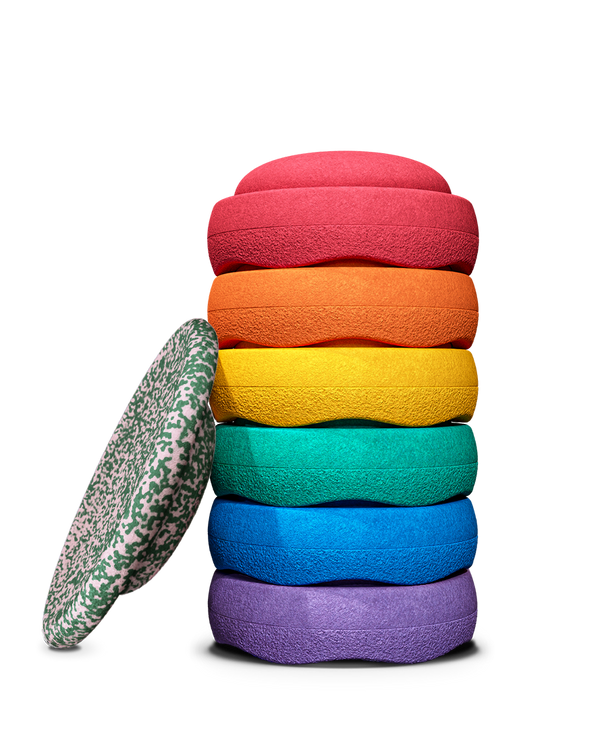 Limited: Stapelstein® Rainbow Classic 6 + gratis Board dark green & blush