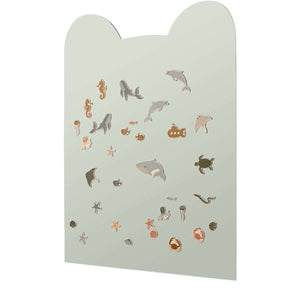 Selbstklebende Wandtafel Venti von Liewood in Dove Blue mit Ohren