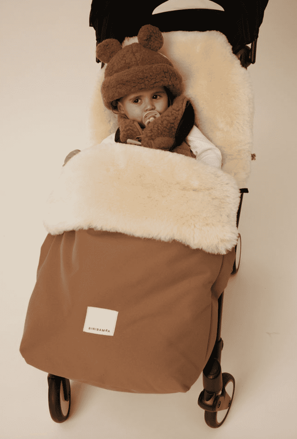 Schaffell-Fusssack Puffmuff Bruno von BINIBAMBA, weitere Ansicht