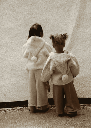 Snugglejacket von BINIBAMBA aus Merinowolle, Detailansicht