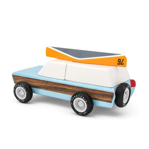 Blauer Candylab Geländewagen Pionier mit Gummireifen