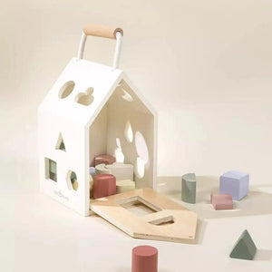 Coco Village Sortierhaus für Holzformen | Babyspielzeug | Beluga Kids