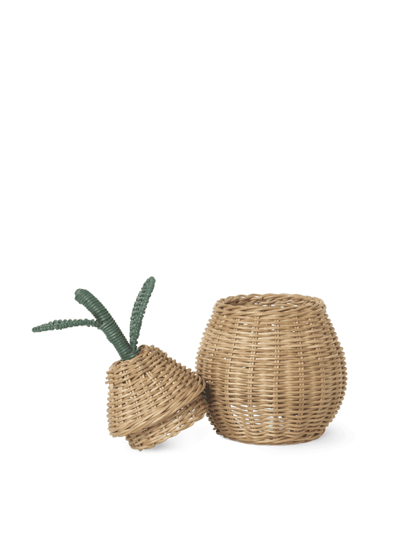 Birnenform des kleinen Pear Korbs von ferm LIVING