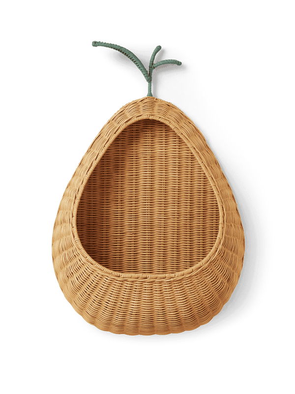 ferm LIVING Pear Wandkorb in Birnenform aus geflochtenem Rattan
