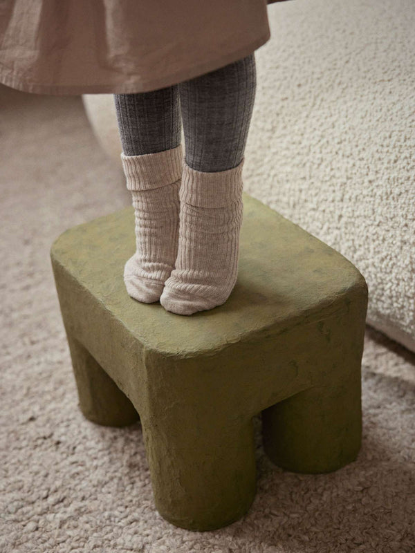 Podo Kinderstuhl in Khaki von ferm LIVING, 34 x 25 x 28 cm