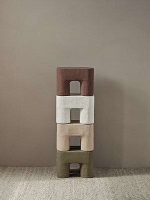 ferm LIVING Podo Rose, nutzbar als Stuhl oder niedriger Beistelltisch