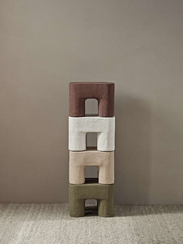 ferm LIVING Podo Rose, nutzbar als Stuhl oder niedriger Beistelltisch