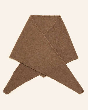 Triangle Schal Josephina Mocha von Hvid aus extrafeiner Merinowolle