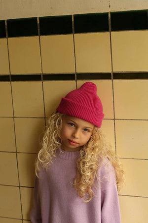 Hvid Beanie Fonzie Rippstrickmütze Fuchsia, weitere Ansicht