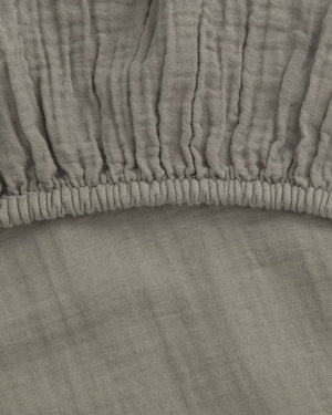 Elastischer Saum des Garbo&Friends Fixleintuchs Geranium