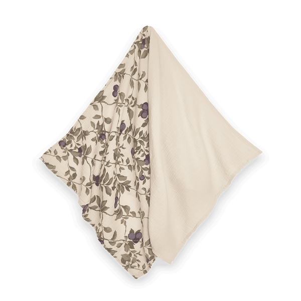 Garbo&Friends Musselindecke Klein Plum Detailansicht – weiches Mulltuch