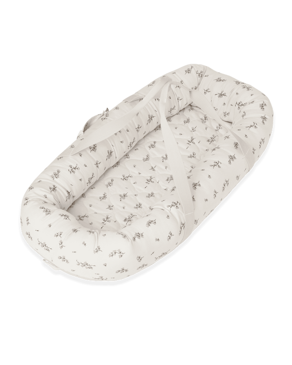 Garbo&Friends Satin Babynest Bluebell für Babys von 0 bis 8 Monaten
