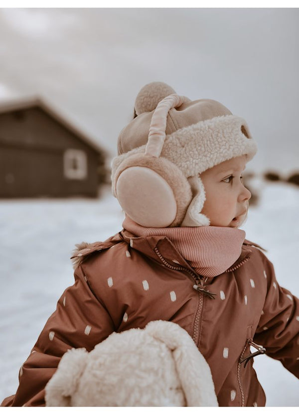 Cache-oreilles Blush