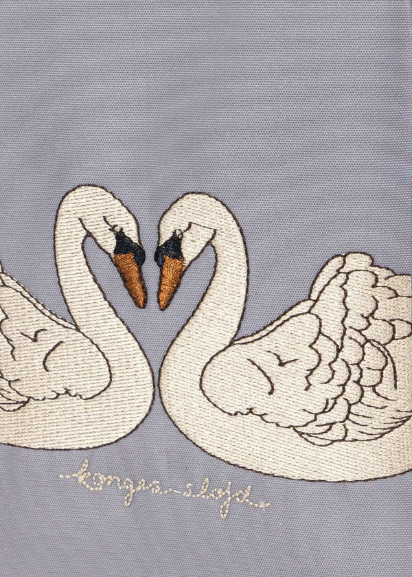 Konges Sløjd Clover Maxietui Swan Sleet mit Schwanen-Print