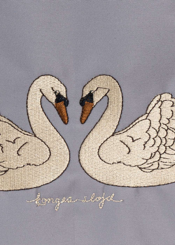 Konges Sløjd Clover Thermo Lunchtasche Swan Sleet im Einsatz