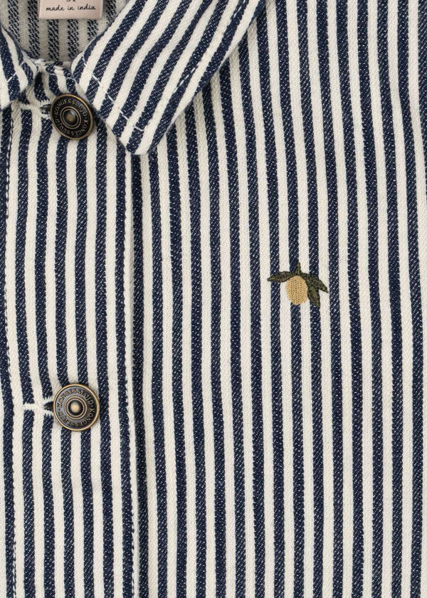 Twill-Gewebe der Fender Jacke von Konges Sløjd aus der Nähe