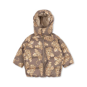 Konges Sløjd Nuka Pufferjacke Panthera, leichte Steppjacke im Leoparden-Print