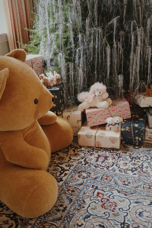 Konges Sløjd Teddy Unicorn mit Flügeln und Zaumzeug