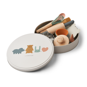 Liewood Gaspard Kinder-Backset aus Holz mit Backutensilien in Blechdose