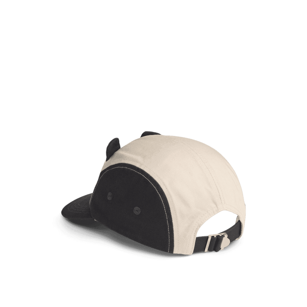 Rory Cap von Liewood mit Panda-Ohren, Seitenansicht