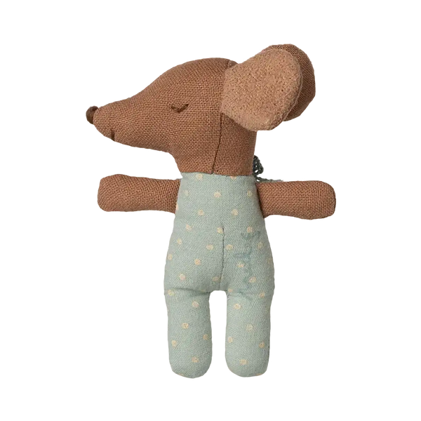 Maileg Babymaus Blau aus Baumwolle, Detailansicht