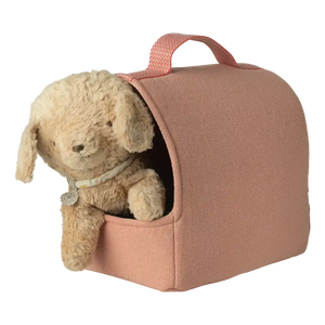 Coralfarbene Maileg Transportbox mit Tragegriff