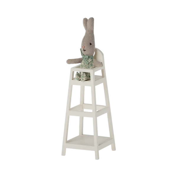 Maileg Hochstuhl MY Off White – Detailansicht des Puppenmöbels