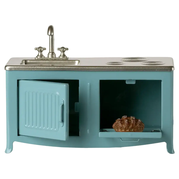 Mäuseküche Blau von Maileg im Puppenhaus