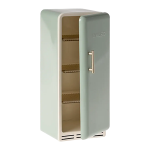 Maileg Miniatur Kühlschrank Minze von der Seite