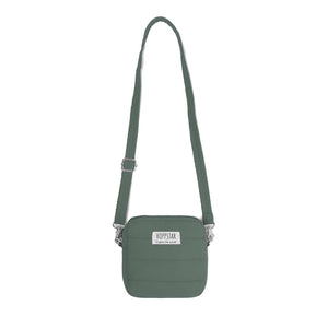 HOPPSTAR Artist Kamera verstaut in der Laurel Tasche