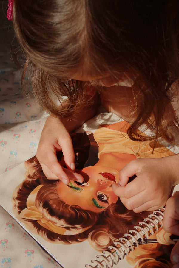 "Glam Me up" Sticker-Buch