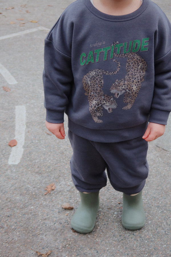 Lou Sweatshirt Magnet