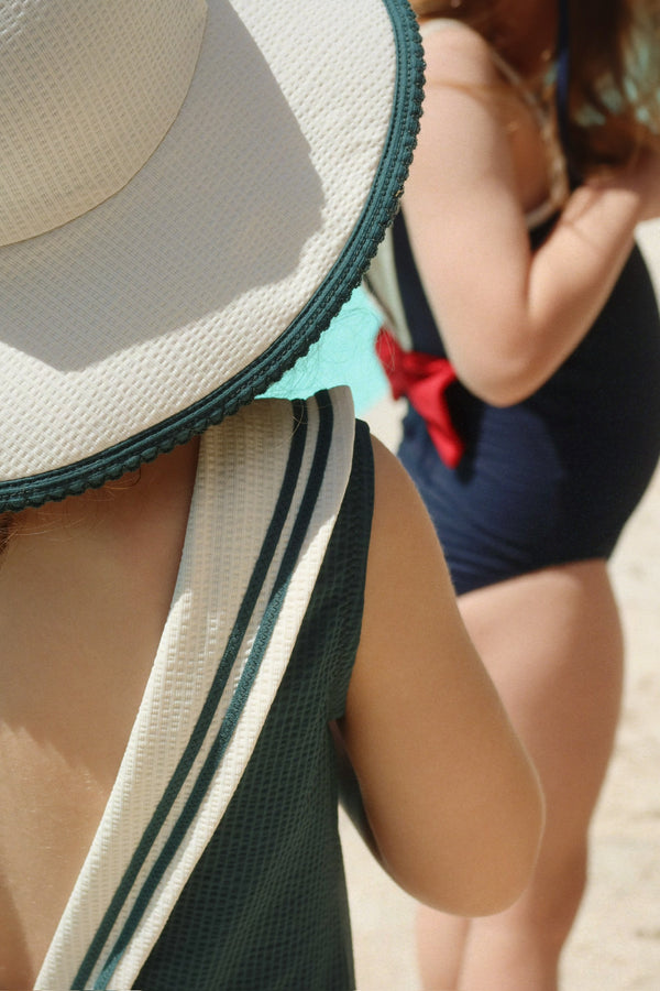 Maillot de bain Bowie, blazer bleu marine