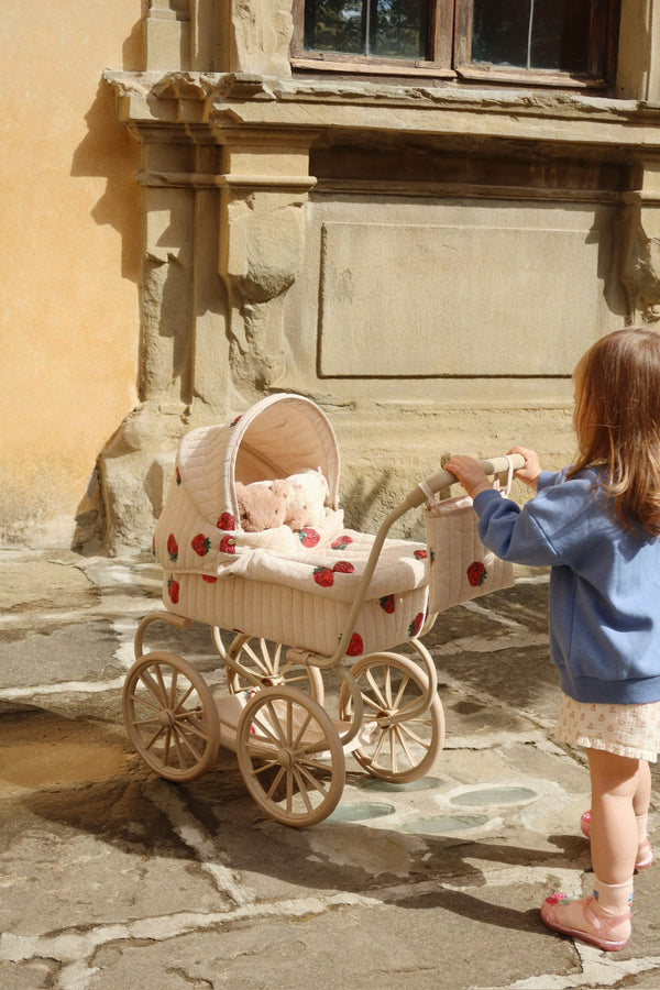 Minnie Tüll-Puppenwagen (Pram) Strawberry