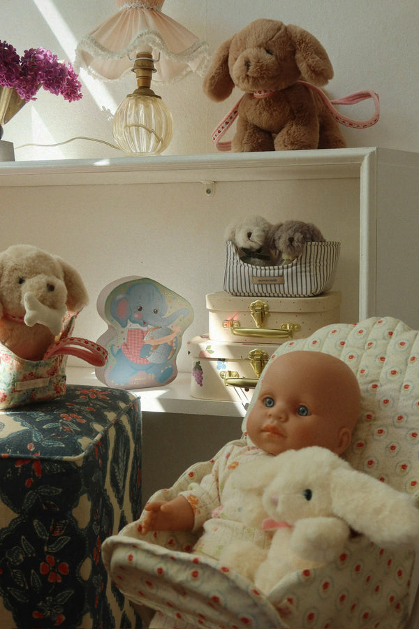 Ensemble poupée avec ours en peluche Nonoka