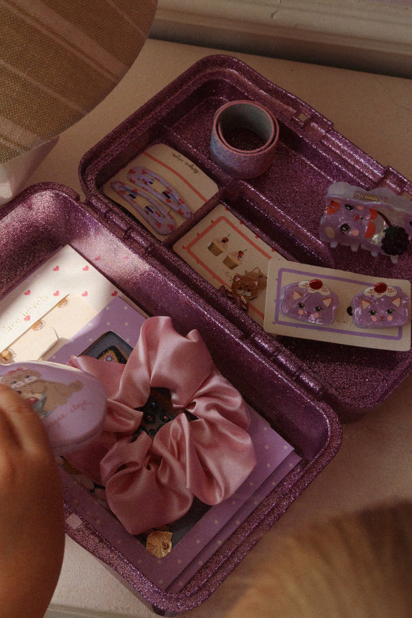 Trousse "Glam Me up" Amour Rose