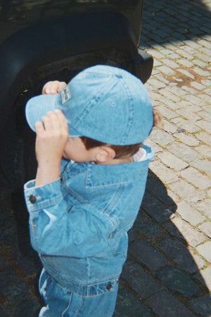 Konges Sløjd Kinder-Cap Magot Denim Blue – Seitenansicht