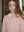 Konges Sløjd Polo Basi Mellow Rose – zarter Rosé-Ton, Detail