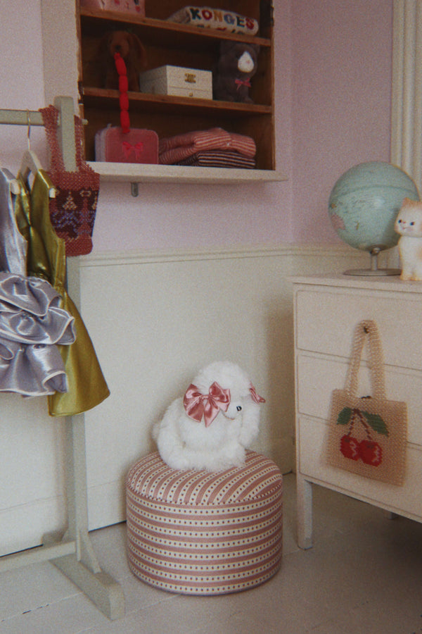 Konges Sløjd Kuscheltier Hündchen Spitz – Schlappohren Detail