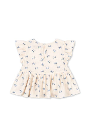 Coco Top Bow Bleu mit lockerer Passform von vorne