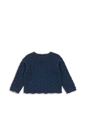 Detailaufnahme des Bündchens am Rosier Pullover Ensign Blue