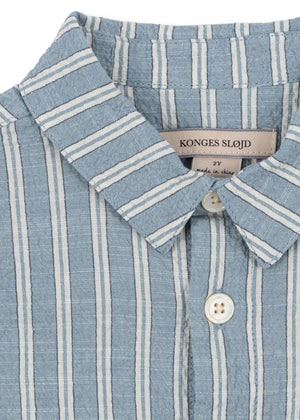 Konges Sløjd Elliot Shirt Trio Bleu Stripe Blaustreifen – Nahaufnahme