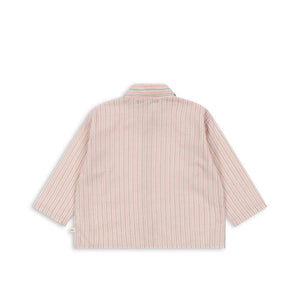 Konges Sløjd Luli Shirt Blush Stripe am Kind getragen
