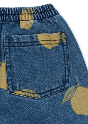 Breiter elastischer Bund der Magot Jeans im Detail