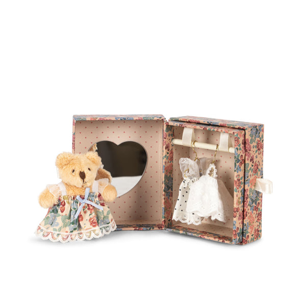 Tiny Teddy Changing Room