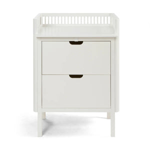 Sebra Wickelkommode Classic White in Weiß – Frontansicht
